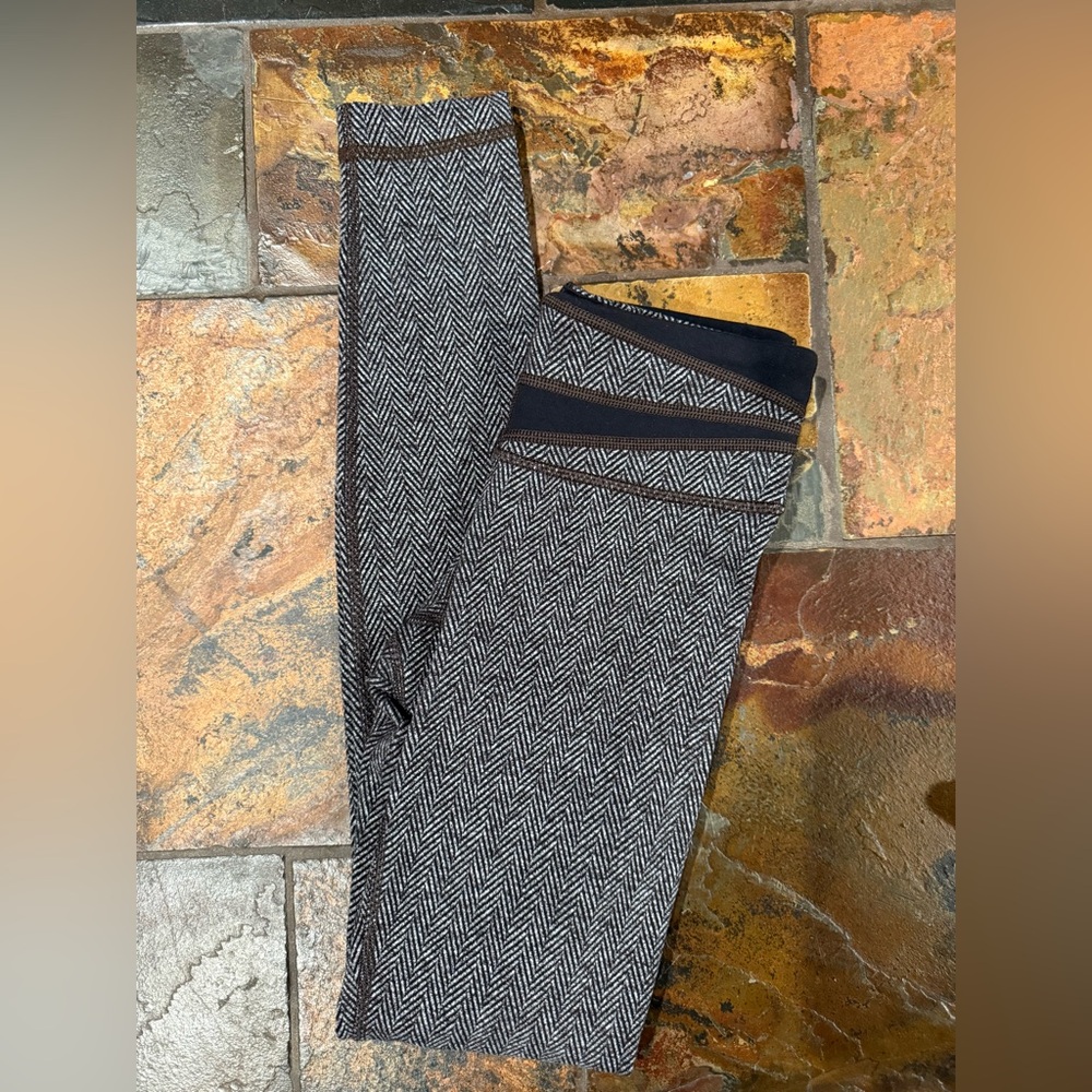 Lululemon Wunder Under‎ Herringbone Patterned Leggings